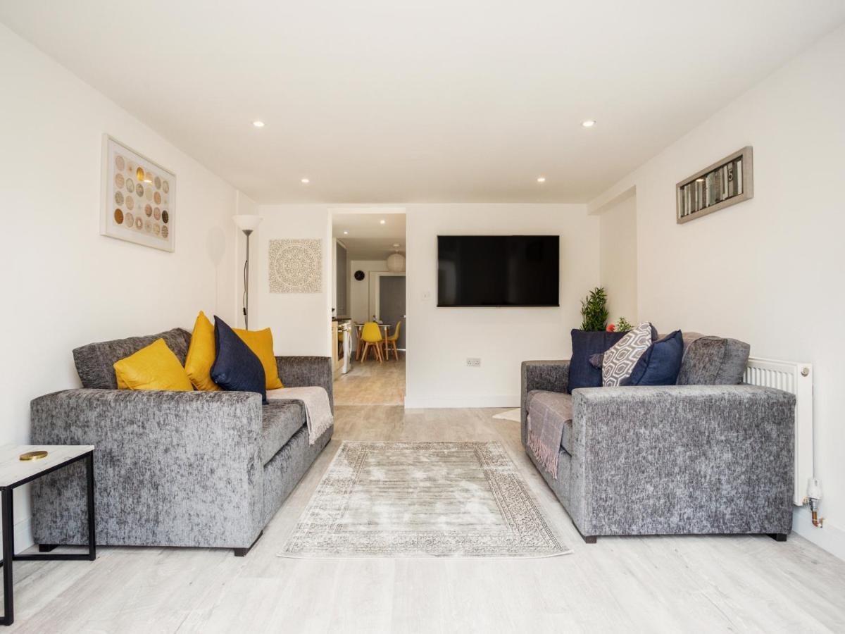 Outstanding 6 Sleeper - Great Location - Legoland Βίλα Γουίνσδορ Εξωτερικό φωτογραφία